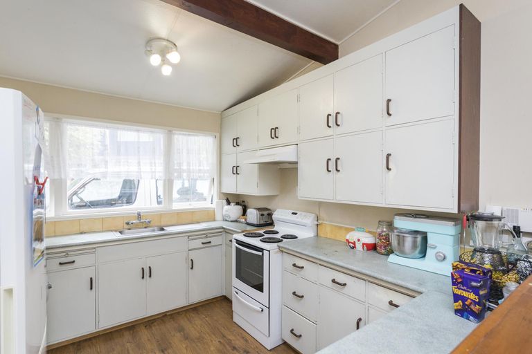 Photo of property in 9 Te Punga Place, Awapuni, Palmerston North, 4412