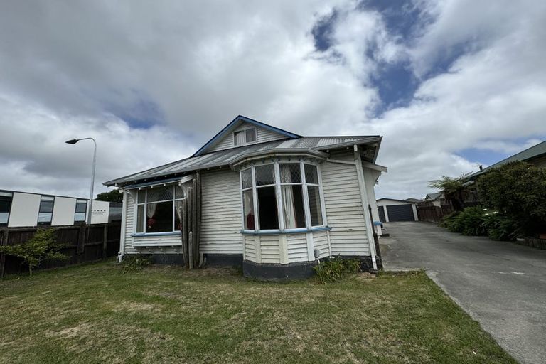 Photo of property in 11 Whiteleigh Avenue, Addington, Christchurch, 8024