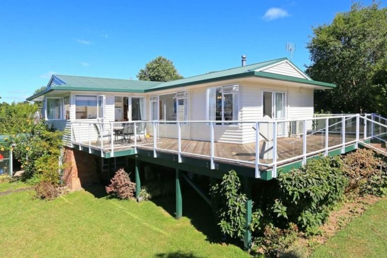 Photo of property in 41b Jaemont Avenue, Te Atatu South, Auckland, 0610