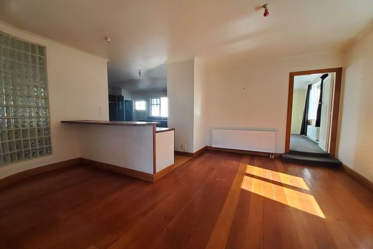 Photo of property in 334 The Terrace, Te Aro, Wellington, 6011
