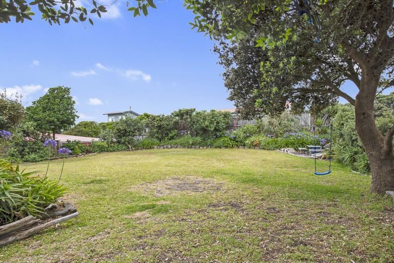 Photo of property in 2a Marine Parade, Otaki Beach, Otaki, 5512