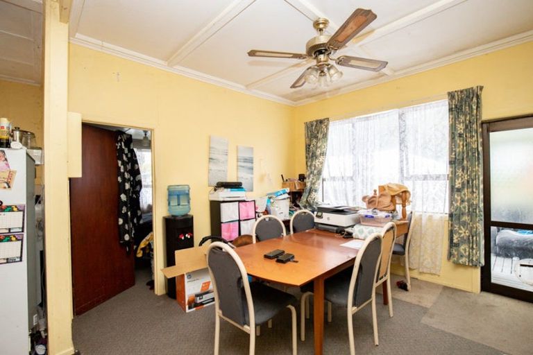 Photo of property in 18 Canal West Road, Waitakaruru, Thames, 3576