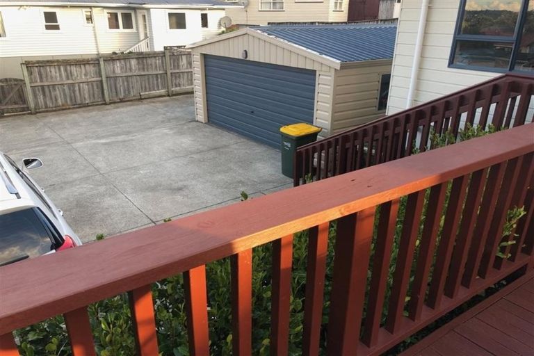 Photo of property in 6a Japonica Drive, Beach Haven, Auckland, 0626