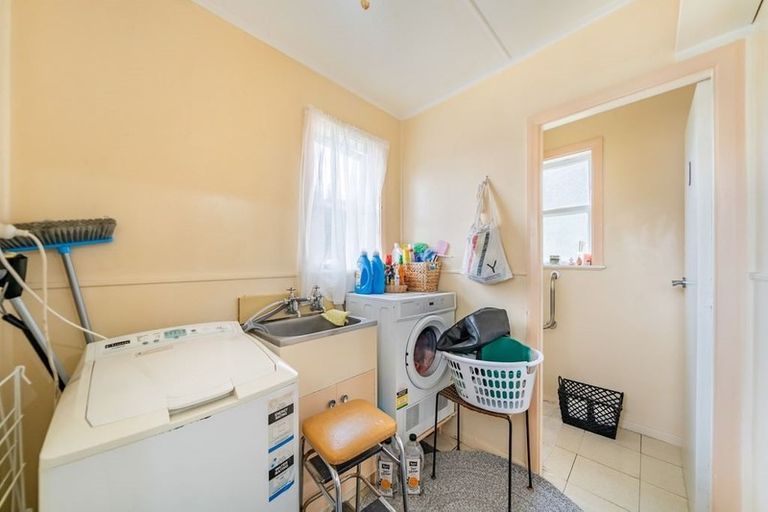 Photo of property in 63 Hay Street, Naenae, Lower Hutt, 5011