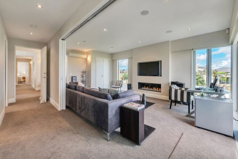 Photo of property in 251 Harbourside Drive, Karaka, Papakura, 2113