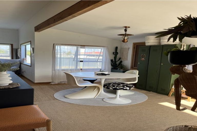 Photo of property in 57 Tiraumea Drive, Pakuranga, Auckland, 2010