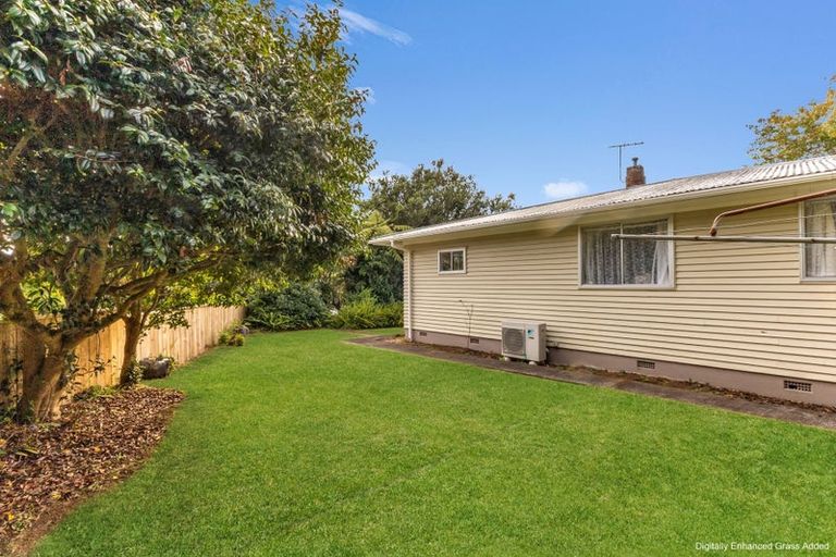Photo of property in 50 Seaview Road, Marfell, New Plymouth, 4310