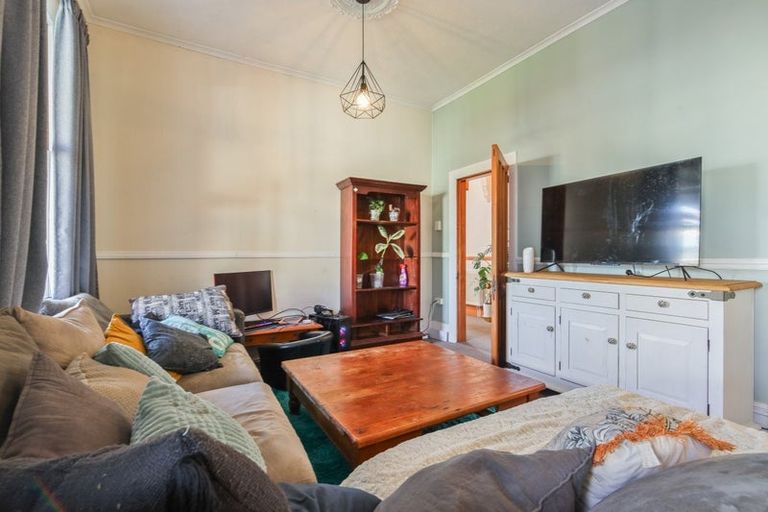 Photo of property in 53 Railway Road, Rangiora, 7400