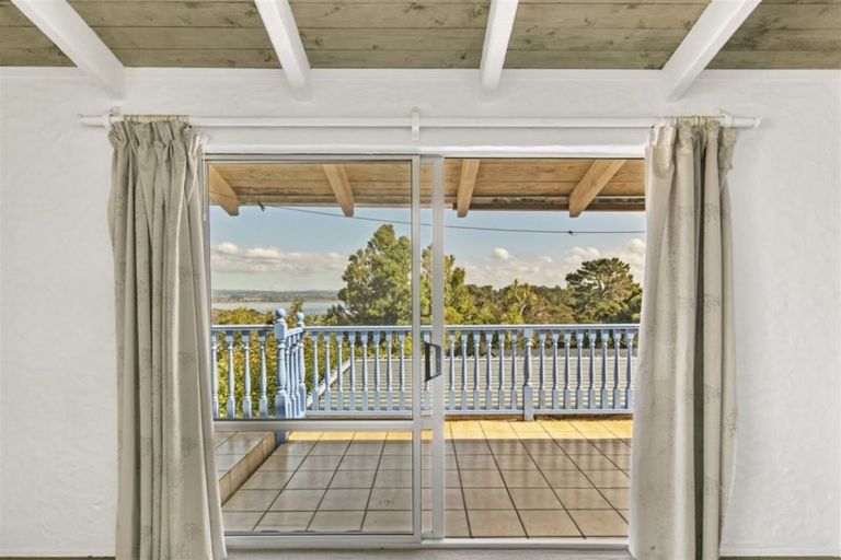 Photo of property in 3a Balmain Road, Birkenhead, Auckland, 0626