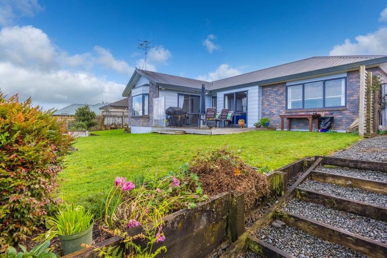 Photo of property in 9 Friesian Place, Grandview Heights, Hamilton, 3200