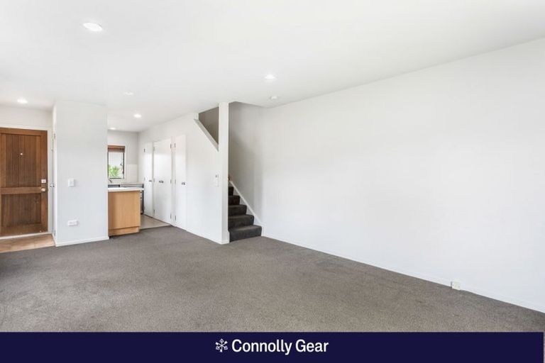Photo of property in 2626/10 John Jennings Drive, Oteha, Auckland, 0632