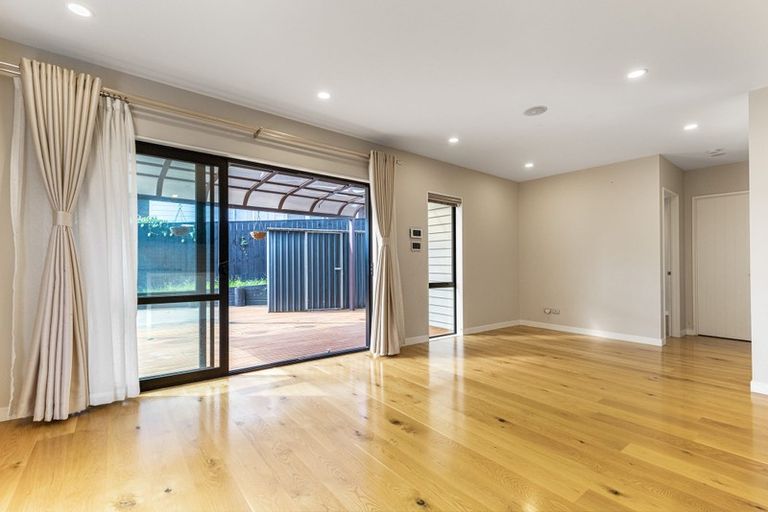 Photo of property in 4b Bennett Road, Pakuranga, Auckland, 2010