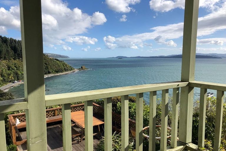 Photo of property in 34 Waitohu Road, York Bay, Lower Hutt, 5013