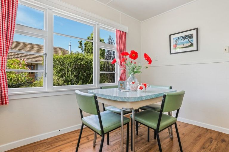 Photo of property in 26 Mortlake Street, Islington, Christchurch, 8042
