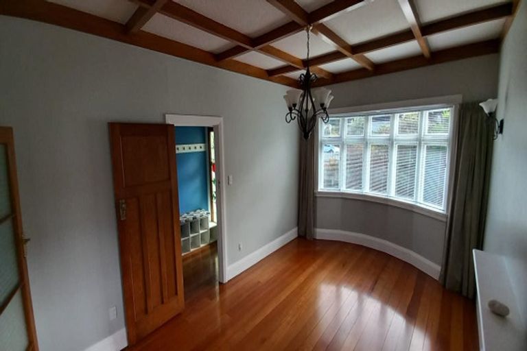 Photo of property in 974 High Street, Avalon, Lower Hutt, 5011