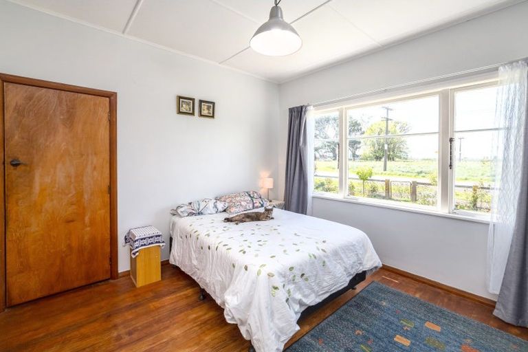 Photo of property in 6 South Featherston Road, South Featherston, Featherston, 5771