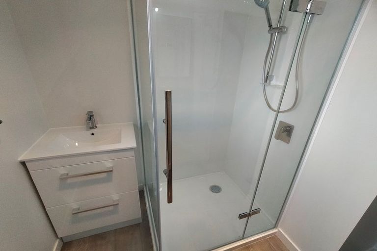 Photo of property in 35 Moheke Avenue, Roslyn, Palmerston North, 4414