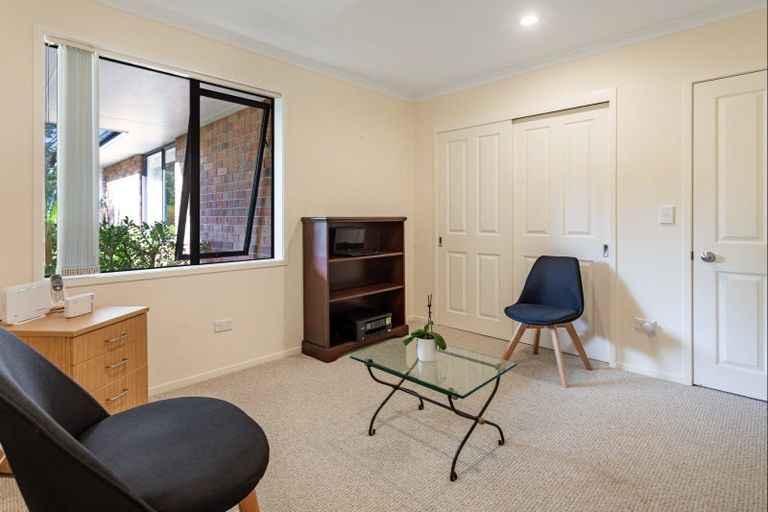 Photo of property in 15 Edkins Road, Kerikeri, 0230