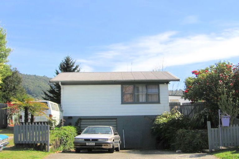 Photo of property in 8 Adam Place, Mangakakahi, Rotorua, 3015