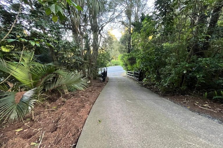 Photo of property in 408 Twilight Road, Brookby, Auckland, 2576