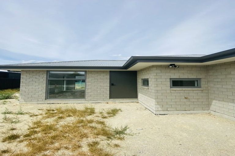 Photo of property in 14 Wallis Drive, Cromwell, 9310