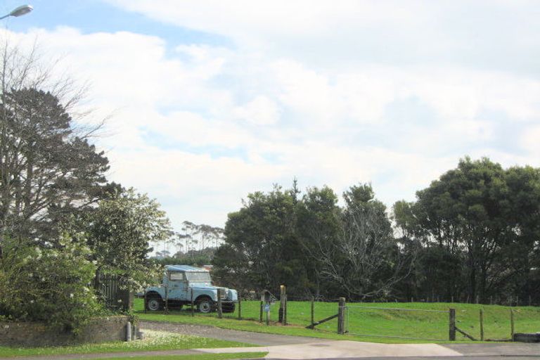 Photo of property in 195a Govett Avenue, Frankleigh Park, New Plymouth, 4310