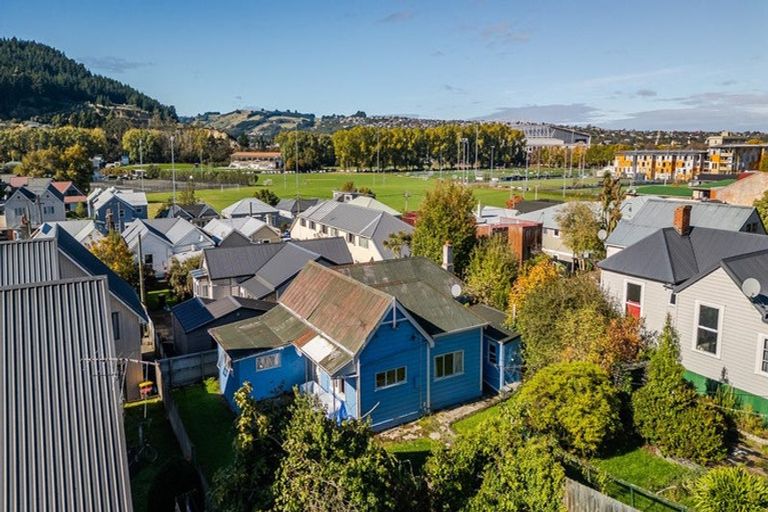 Photo of property in 165 Forth Street, North Dunedin, Dunedin, 9016