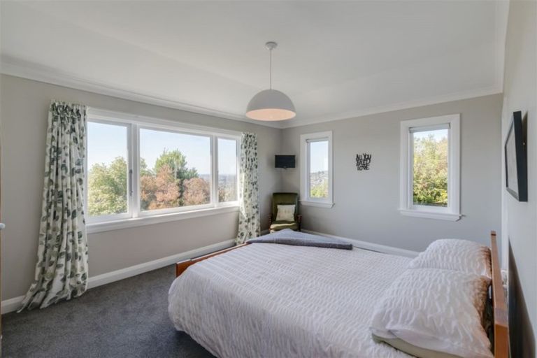 Photo of property in 4 Kidson Terrace, Cashmere, Christchurch, 8022