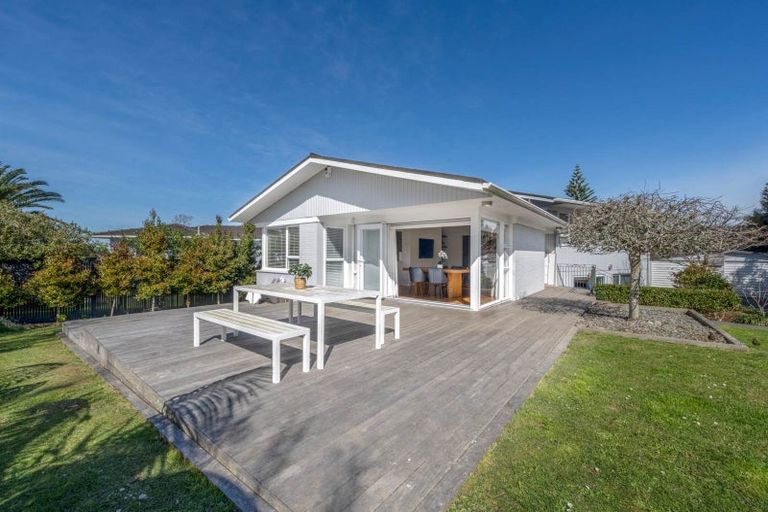 Photo of property in 12 Fordyce Avenue, Sunnyhills, Auckland, 2010