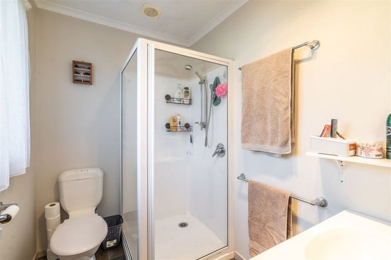 Photo of property in 7 Crowther Crescent, Heidelberg, Invercargill, 9812