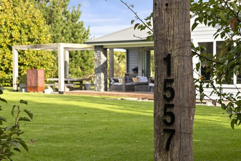 Photo of property in 1557 Waiuku Road, Waiuku, 2681