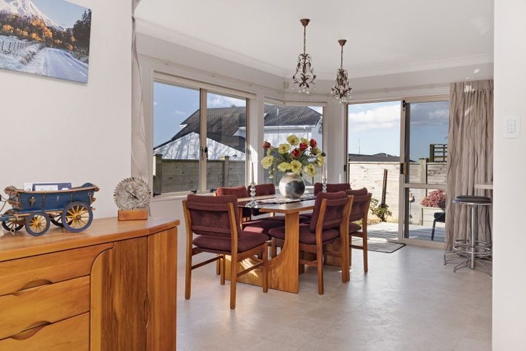 Photo of property in 62a Oxford Street, Te Puke, 3119