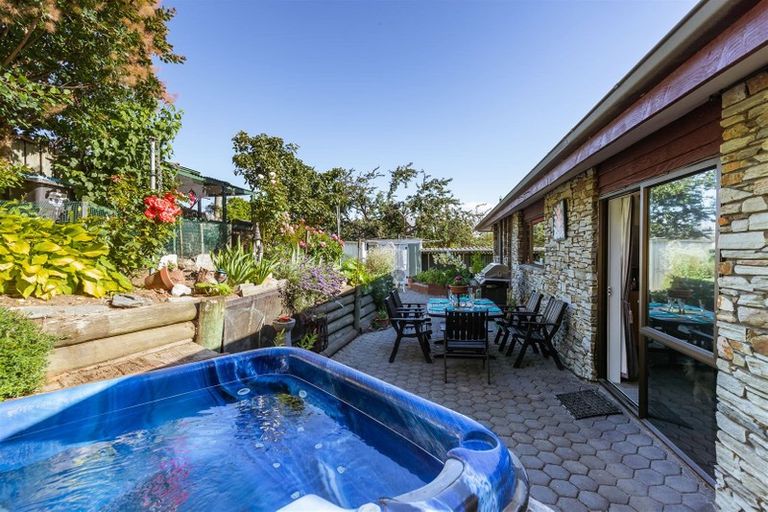 Photo of property in 44 Rata Street, Wanaka, 9305