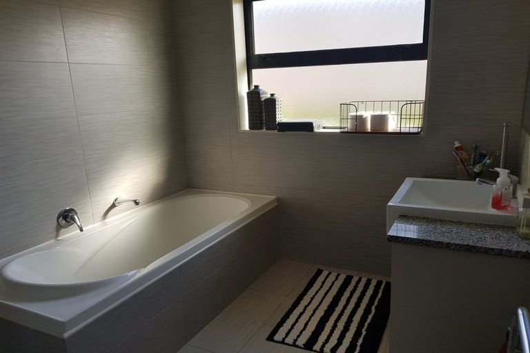 Photo of property in 70 Westgate Drive, Massey, Auckland, 0614