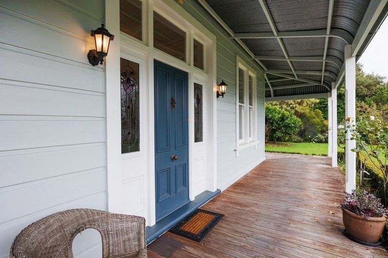 Photo of property in 21 Signal Street, Marton, 4710