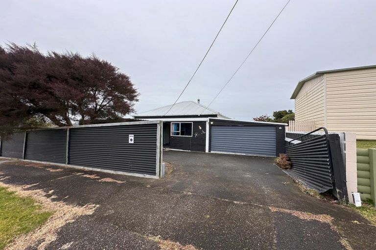 Photo of property in 61 Blake Street, Waitara, 4320