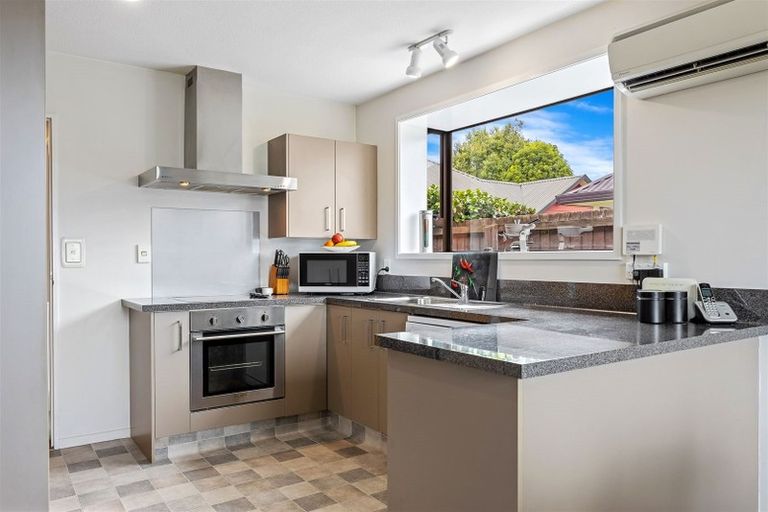 Photo of property in 2/24 Kingrove Street, Bishopdale, Christchurch, 8053