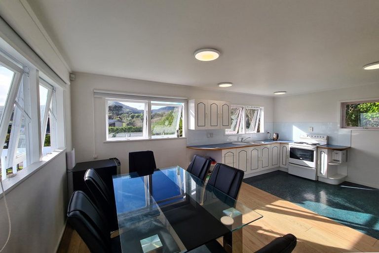 Photo of property in 12 Torehina Heights, Amodeo Bay, Coromandel, 3584