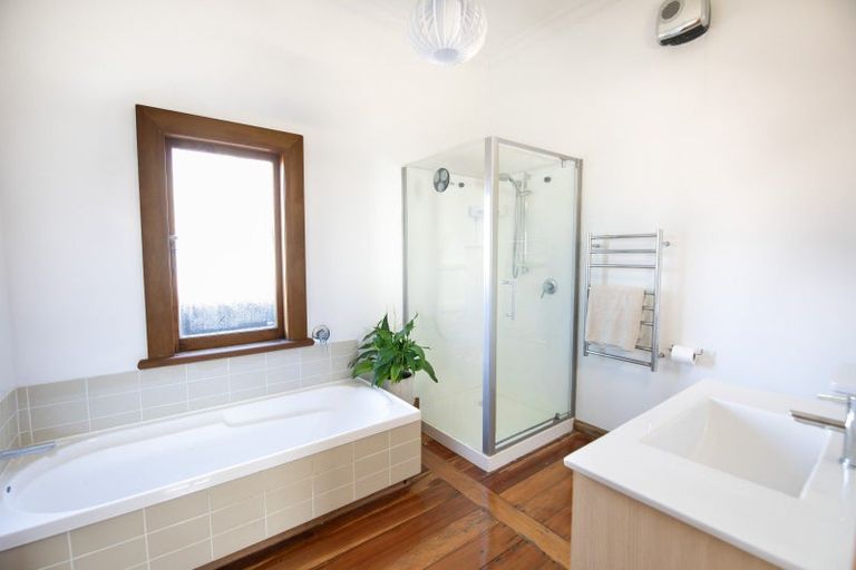 Photo of property in 1 Campaign Street, Napier South, Napier, 4110