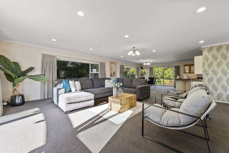 Photo of property in 333 Devon Street West, New Plymouth, 4310