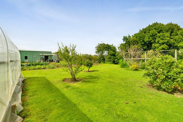 Photo of property in 219 Brown Road, Brixton, Waitara, 4382