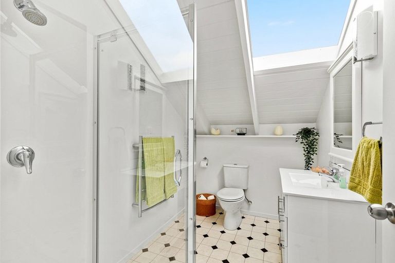 Photo of property in 961 Sandspit Road, Sandspit, Warkworth, 0982