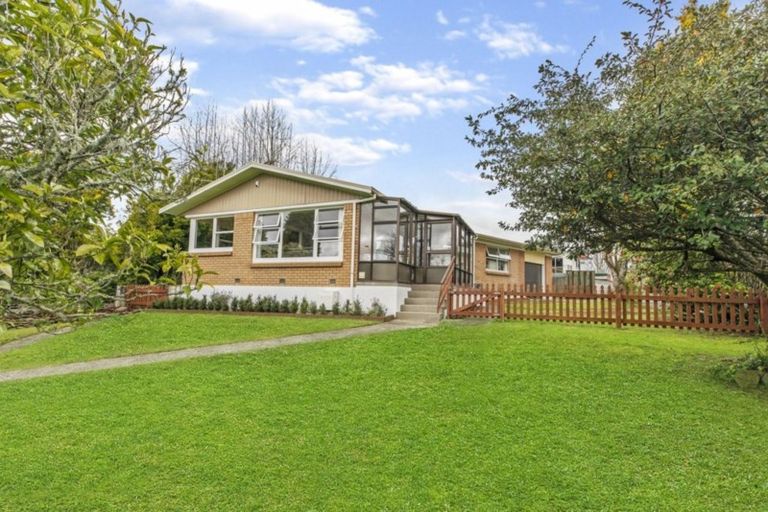 Photo of property in 38 Pelorus Street, Glenview, Hamilton, 3206