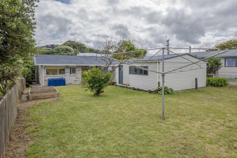 Photo of property in 81 Tasman Road, Otaki Beach, Otaki, 5512