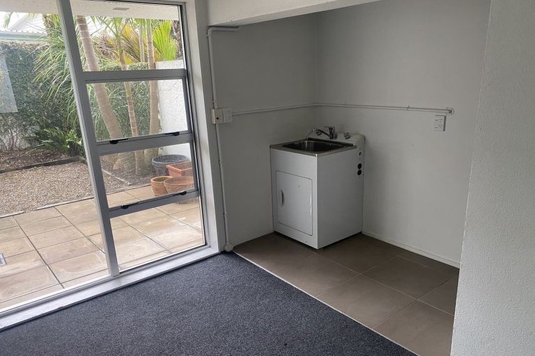 Photo of property in 11d Garnet Road, Westmere, Auckland, 1022