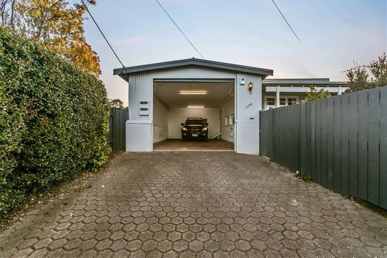 Photo of property in 258 Rangatira Road, Beach Haven, Auckland, 0626