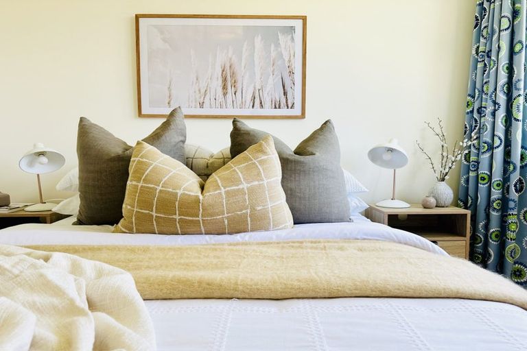 Photo of property in 47 Philomel Crescent, Bayswater, Auckland, 0622