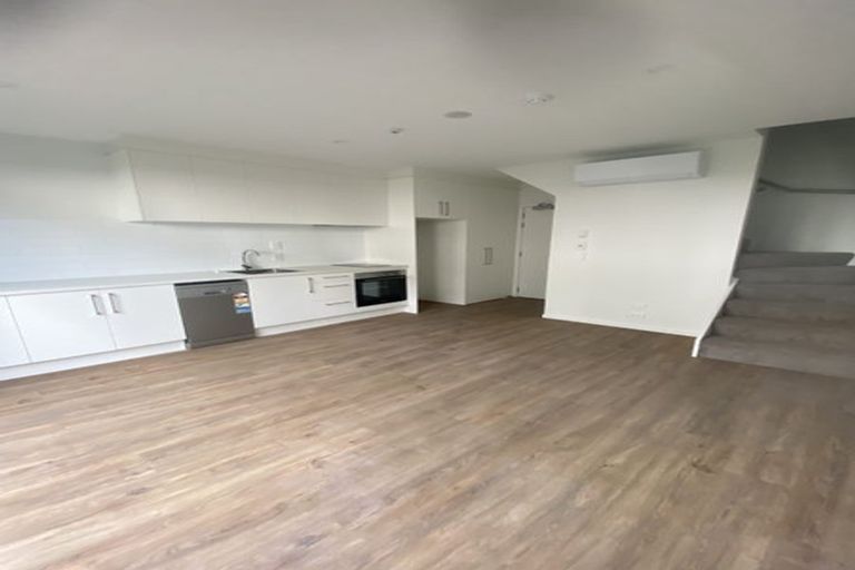 Photo of property in 3/260 Kilmore Street, Christchurch Central, Christchurch, 8011
