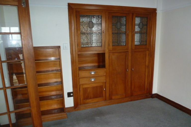 Photo of property in Elms Court Flats, 6/367 The Terrace, Te Aro, Wellington, 6011