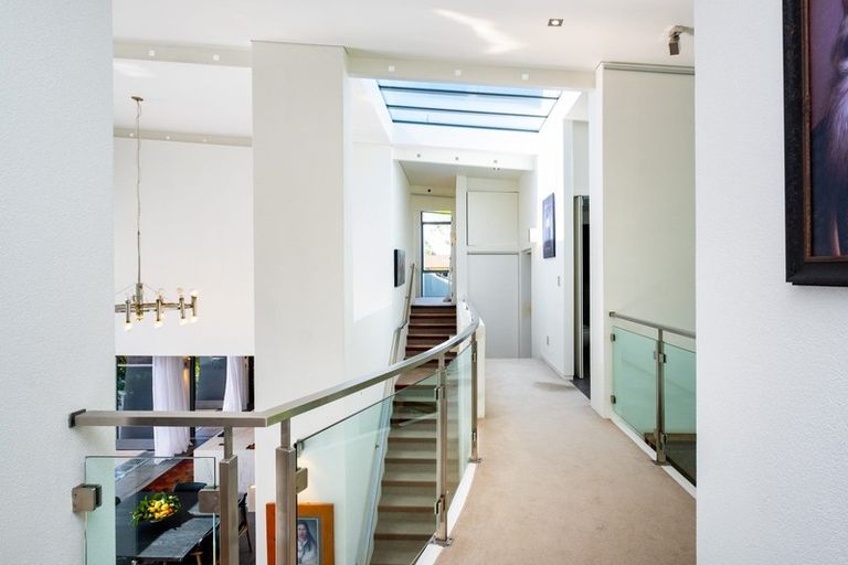 Photo of property in 110 Durham Drive, Havelock North, 4130